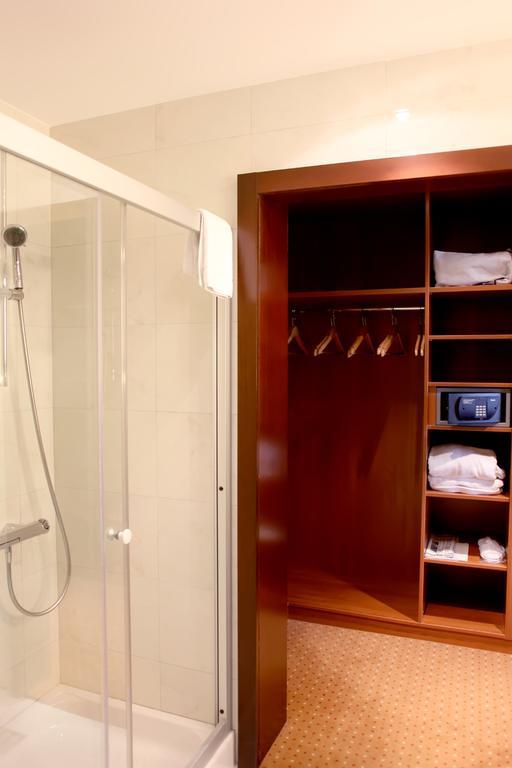 Aparthotel Premier Ποντγορίτσα Δωμάτιο φωτογραφία