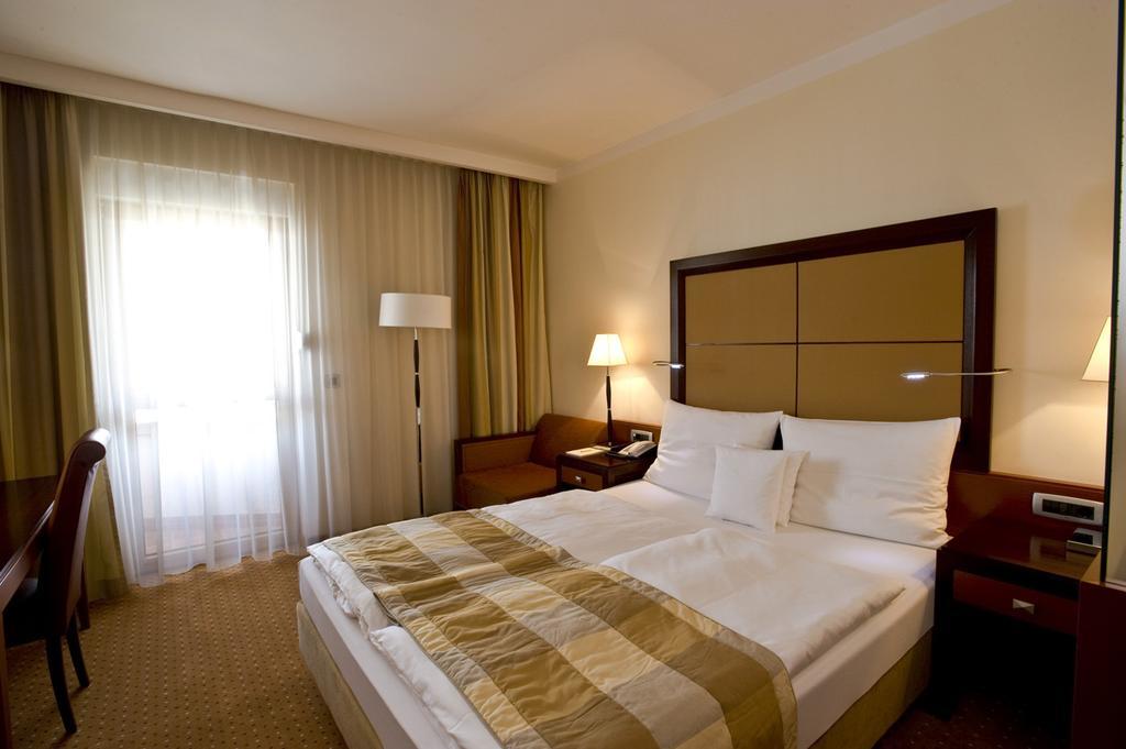 Aparthotel Premier Ποντγορίτσα Δωμάτιο φωτογραφία