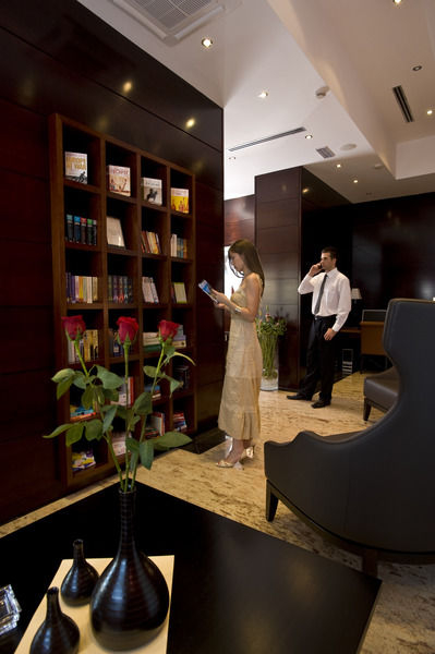 Aparthotel Premier Ποντγορίτσα Εξωτερικό φωτογραφία