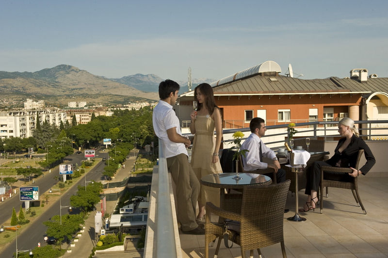 Aparthotel Premier Ποντγορίτσα Εστιατόριο φωτογραφία