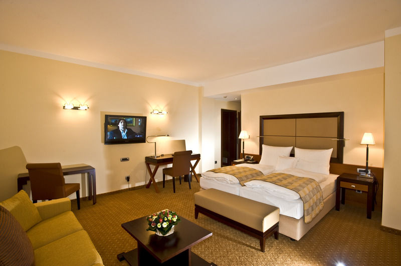 Aparthotel Premier Ποντγορίτσα Δωμάτιο φωτογραφία